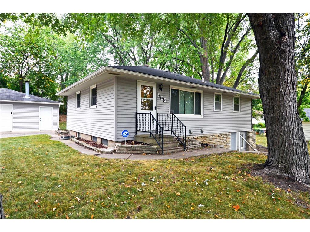 565 Grange Avenue N Oakdale MN 55128 6432146 image1