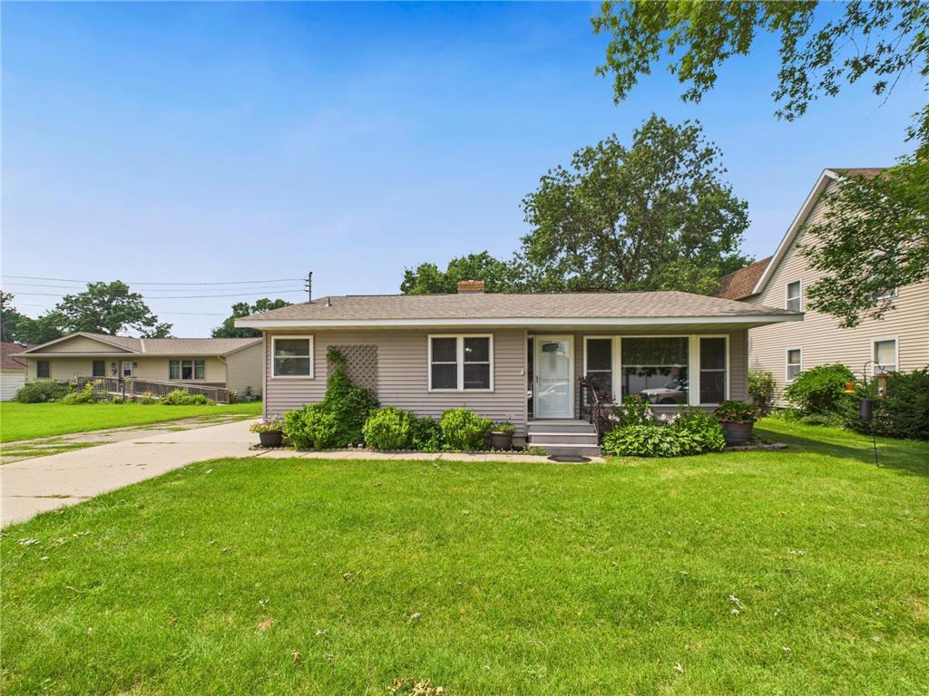 565 Lowery Avenue Belgrade MN 56312 6763772 image1