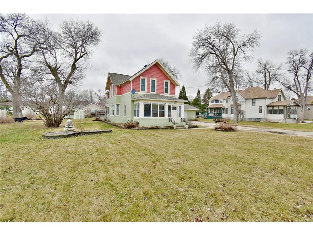 565 Washburn Avenue Belgrade MN 56312 7049308 image2