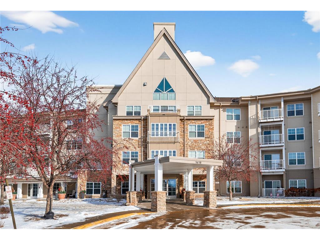 5650 Boone Avenue N #310 New Hope MN 55428 7012086 image1