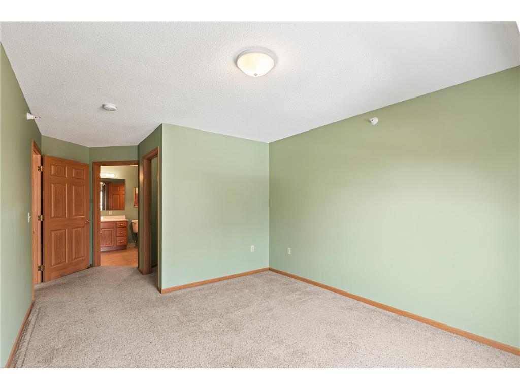 5650 Boone Avenue N #310 New Hope MN 55428 7012086 image11