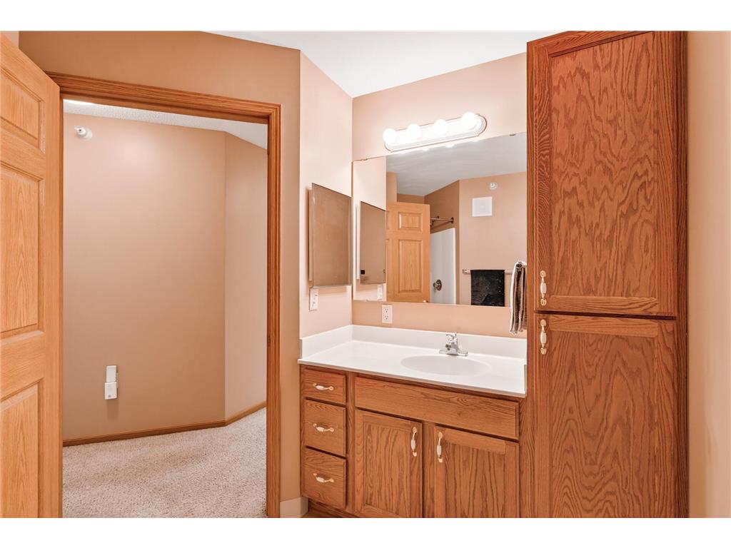 5650 Boone Avenue N #310 New Hope MN 55428 7012086 image15