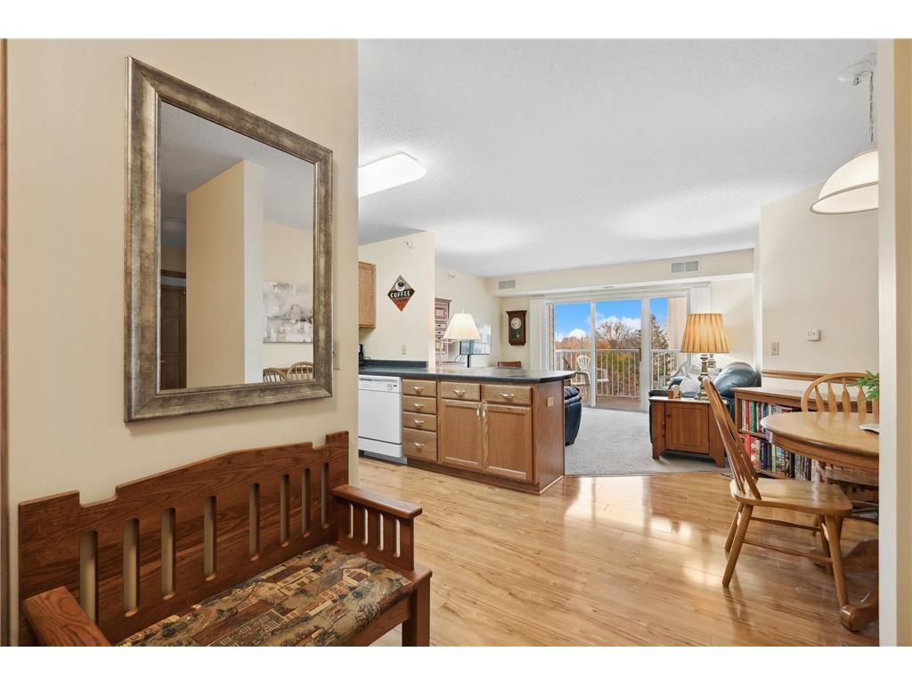 5650 Boone Avenue N #311 New Hope MN 55428 6455928 image1