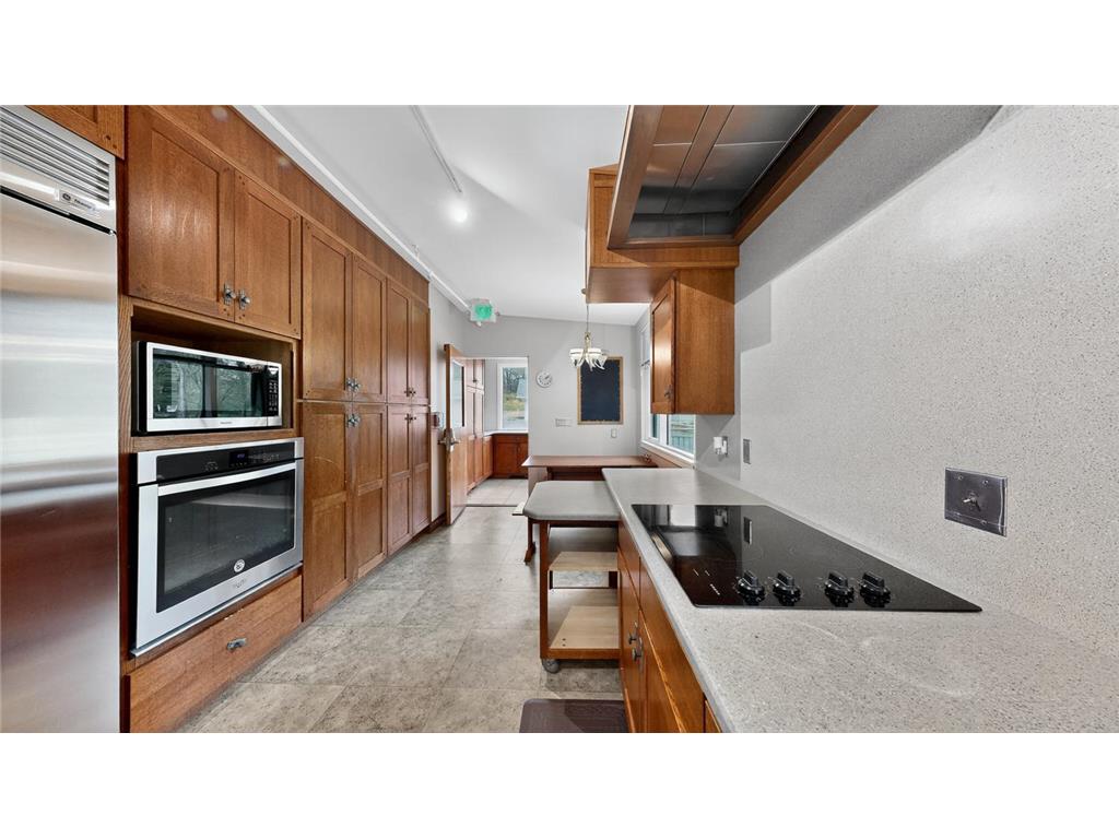 5650 Weatherhill Road SW Rochester MN 55902 6795157 image21