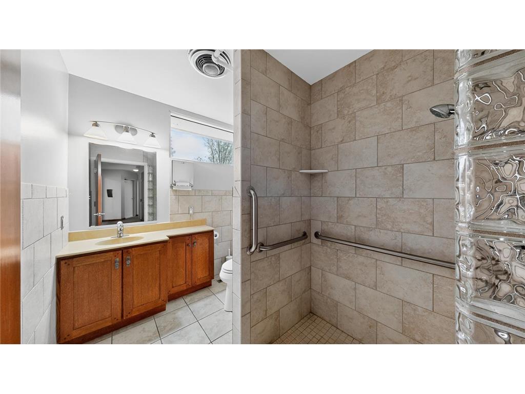 5650 Weatherhill Road SW Rochester MN 55902 6795157 image60