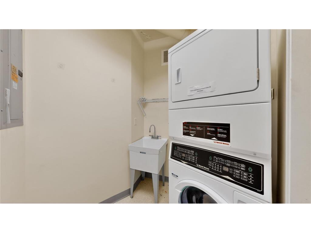 5650 Weatherhill Road SW Rochester MN 55902 6795157 image78