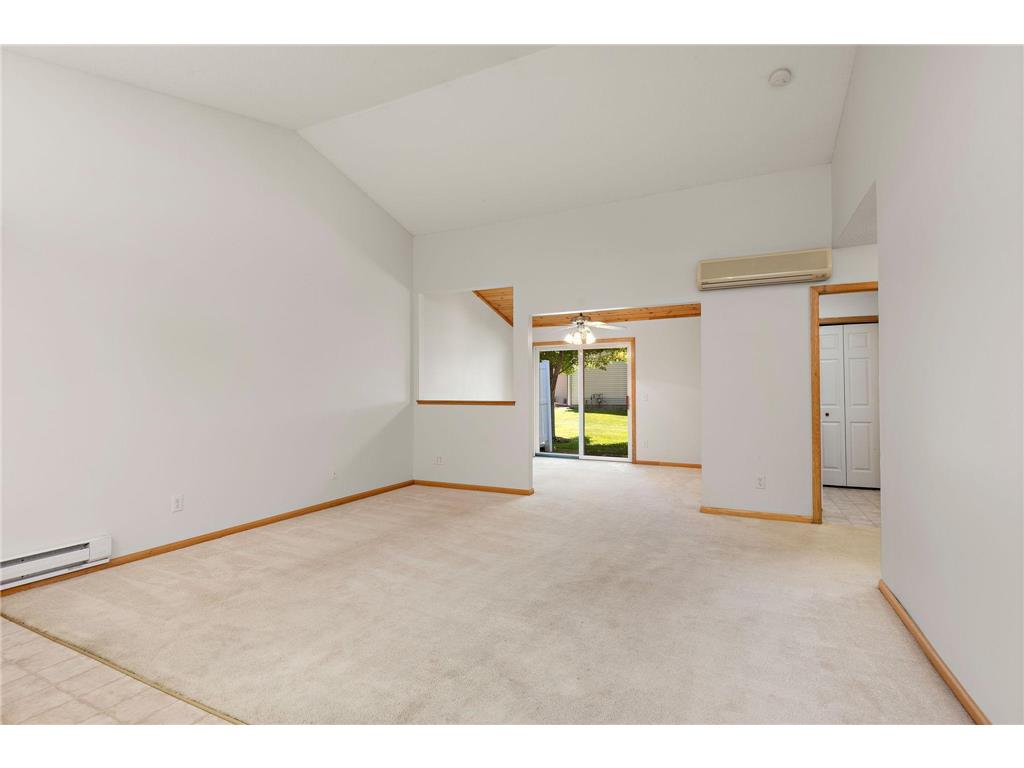 5651 Lambert Avenue NE Albertville MN 55301 7006297 image3