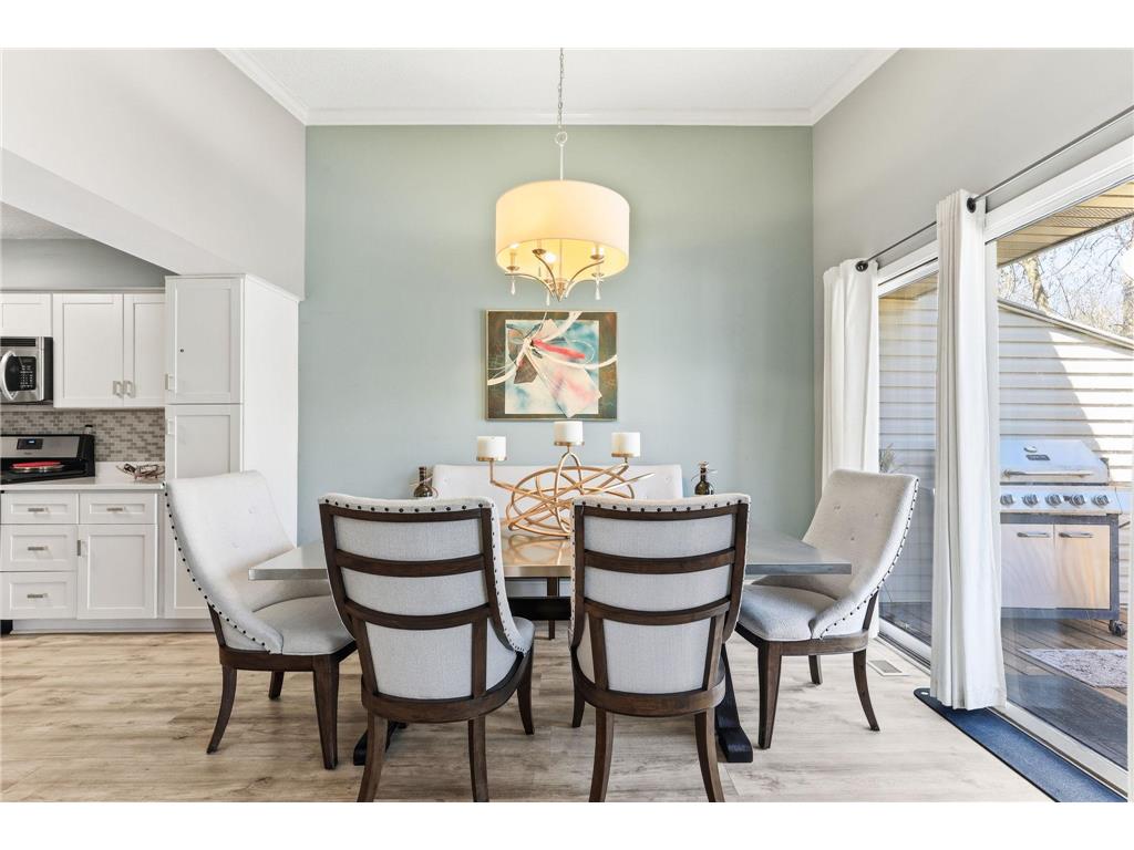 5653 Chatsworth Street N Shoreview MN 55126 7066613 image14