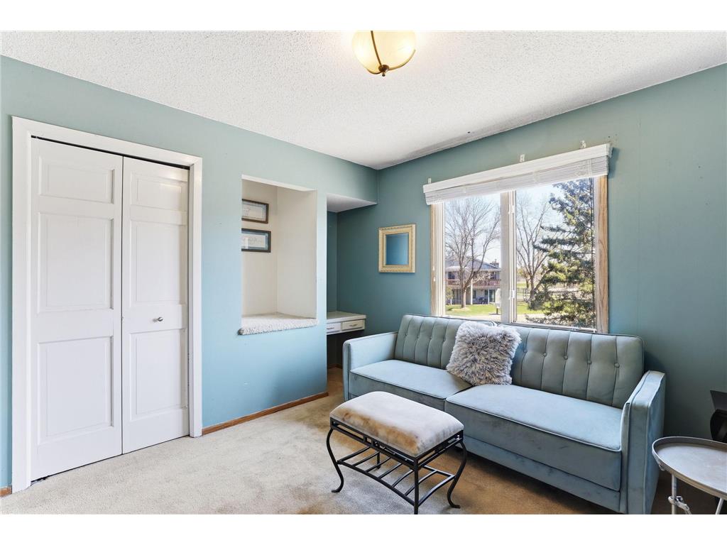 5653 Chatsworth Street N Shoreview MN 55126 7066613 image23