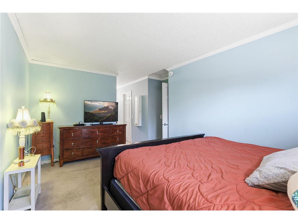 5653 Chatsworth Street N Shoreview MN 55126 7066613 image26