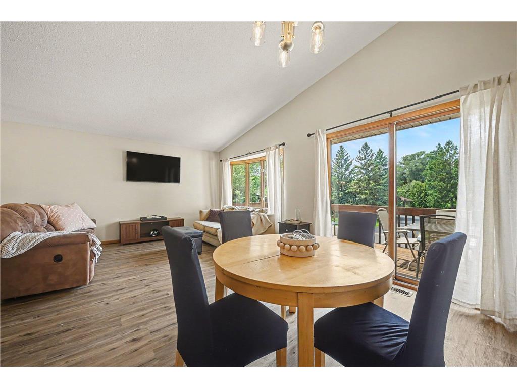 5654 Chatsworth Street N Shoreview MN 55126 7087239 image11