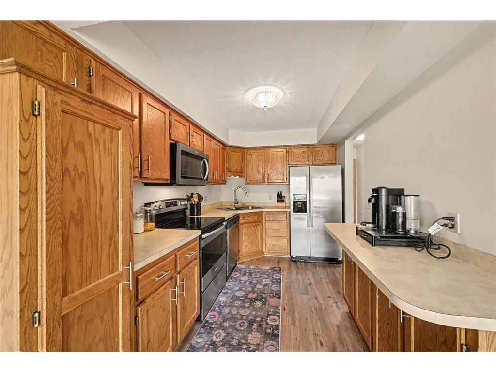 5654 Chatsworth Street N Shoreview MN 55126 7087239 image13