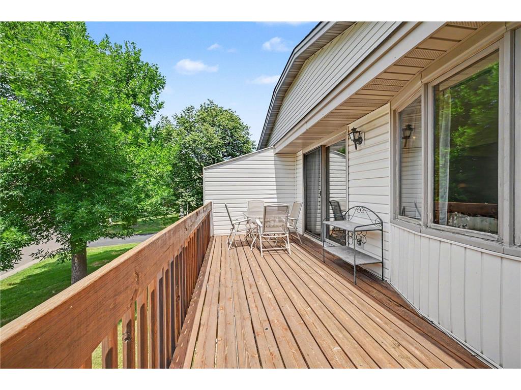 5654 Chatsworth Street N Shoreview MN 55126 7087239 image25