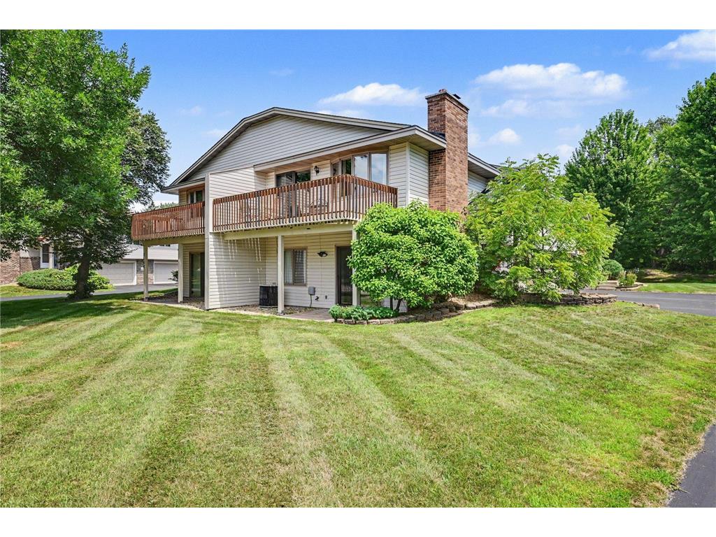 5654 Chatsworth Street N Shoreview MN 55126 7087239 image26