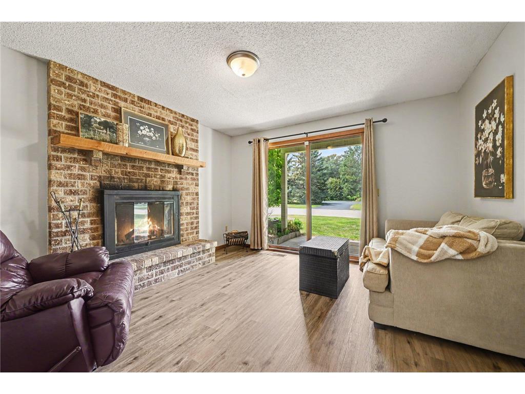 5654 Chatsworth Street N Shoreview MN 55126 7087239 image6