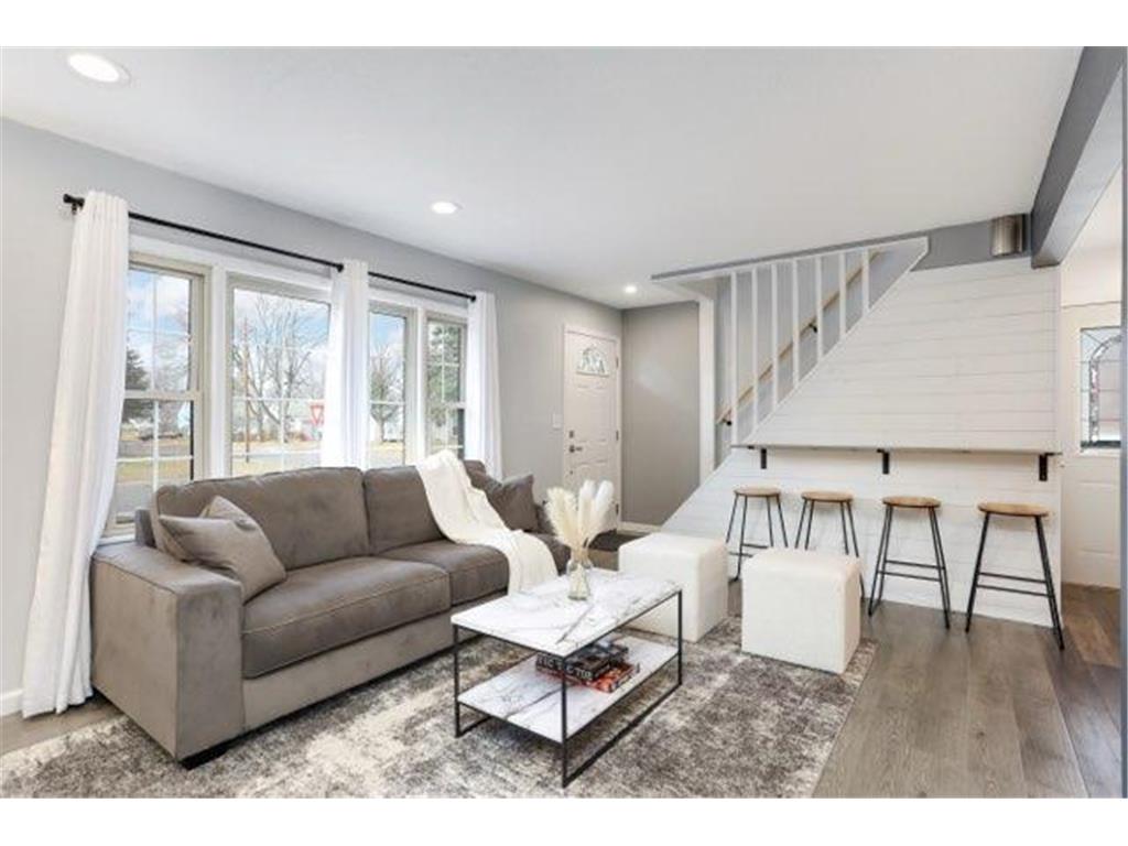 5656 Zane Avenue N Crystal MN 55429 6823750 image1