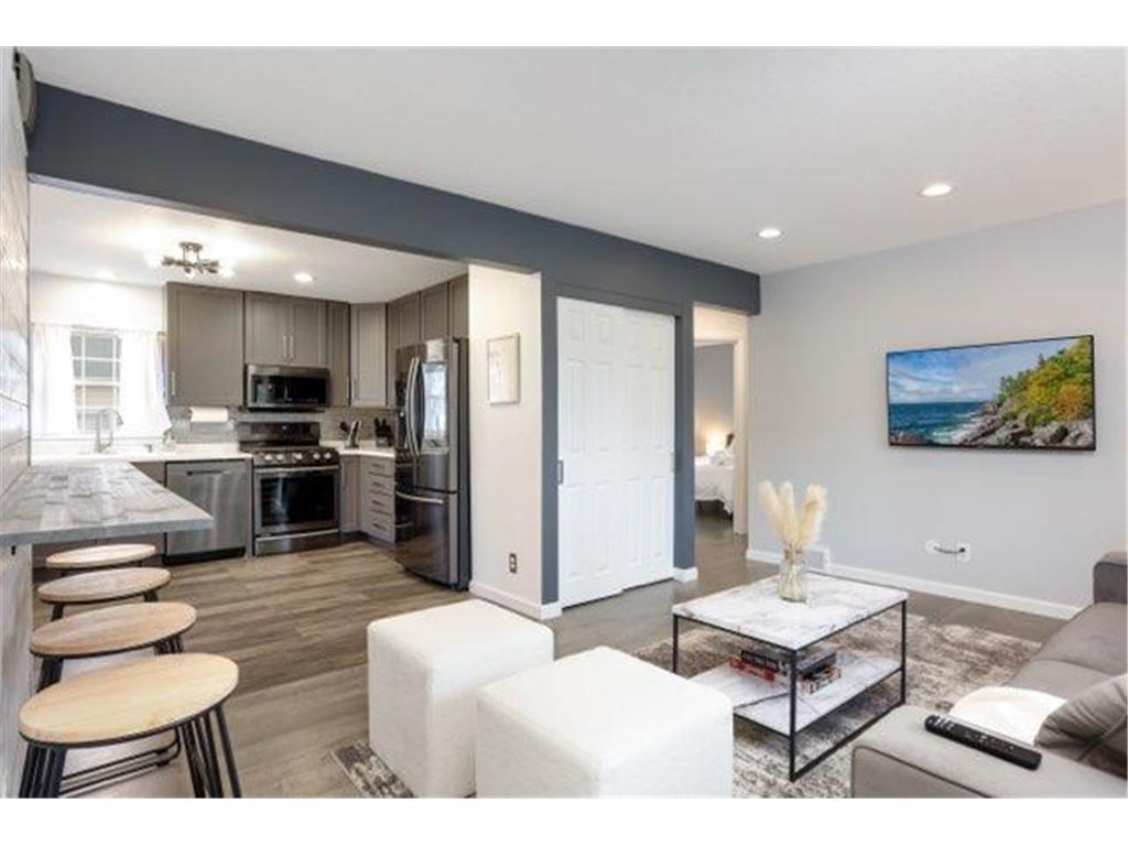 5656 Zane Avenue N Crystal MN 55429 6823750 image3