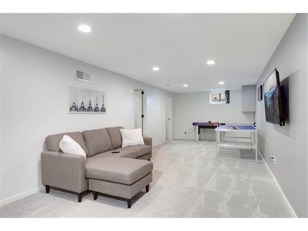 5656 Zane Avenue N Crystal MN 55429 6823750 image4