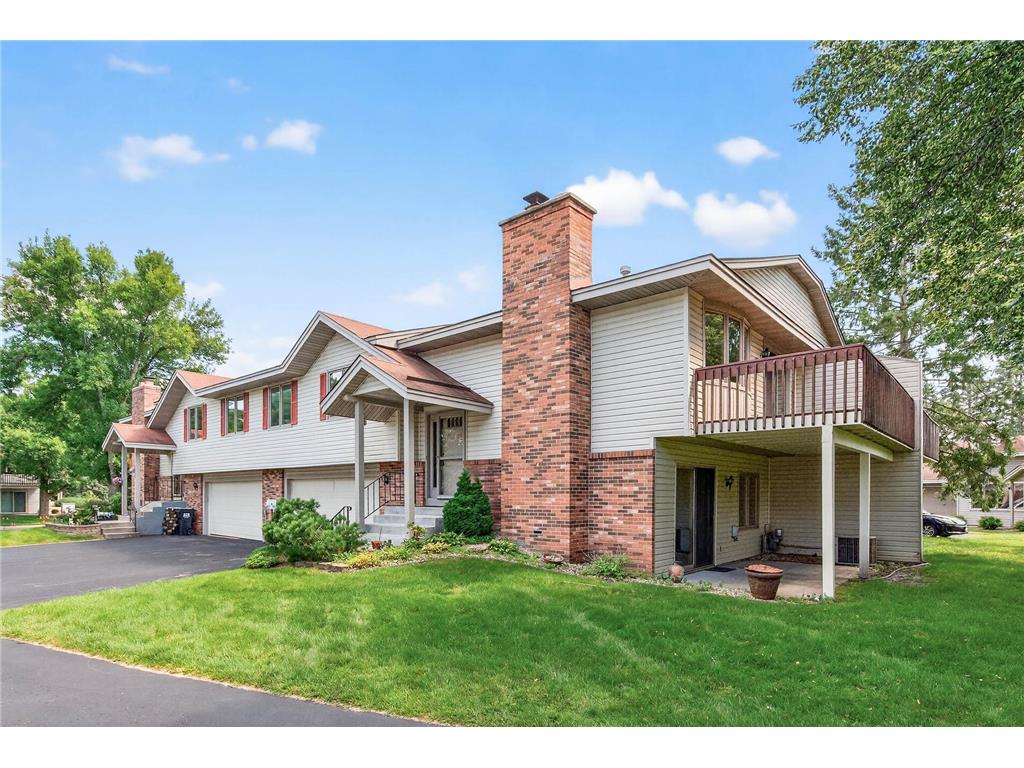 5657 Chatsworth Street N Shoreview MN 55126 6780513 image1