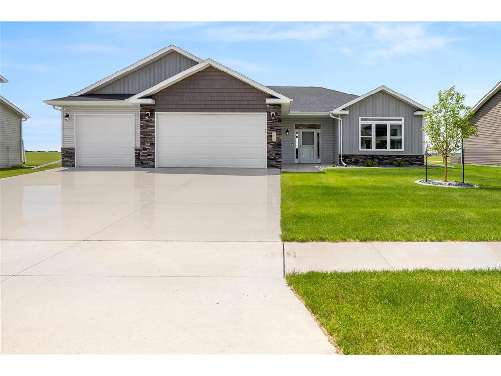 5659 43rd Street S Fargo ND 58104 7091431 image1