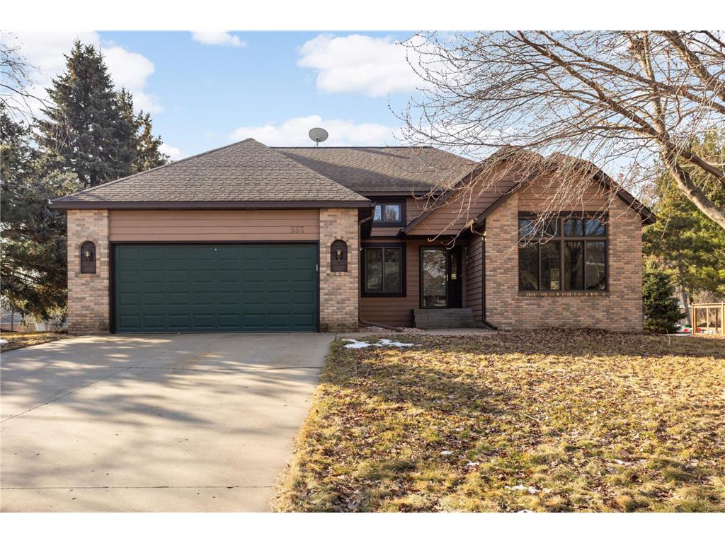 566 Oak Creek Drive S Vadnais Heights MN 55127 6686012 image1