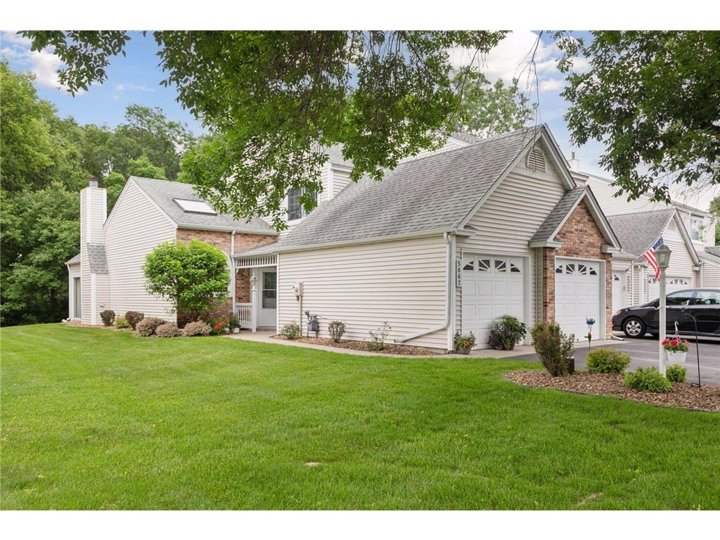 5662 Donegal Drive Shoreview MN 55126 6718403 image1
