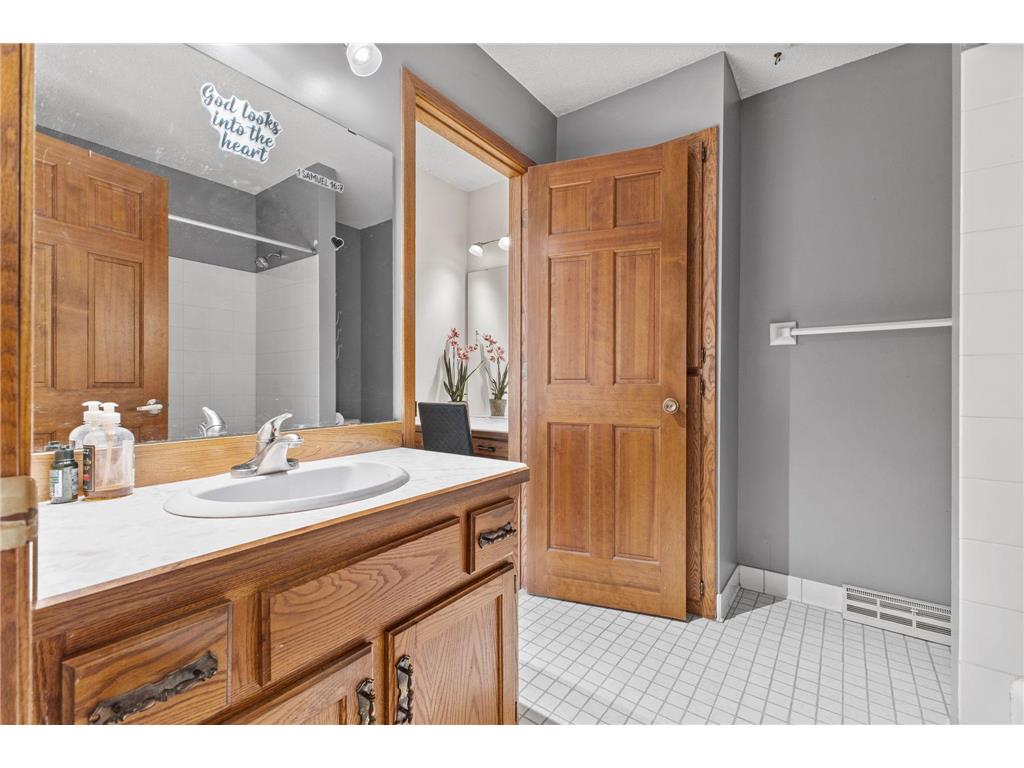 5662 Royal Oaks Drive Shoreview MN 55126 7114780 image18