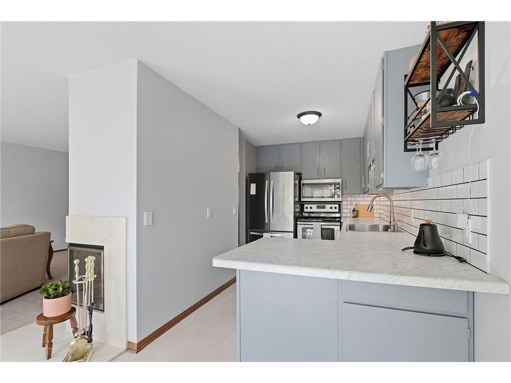 5664 Sanibel Drive #C Minnetonka MN 55343 7064139 image16