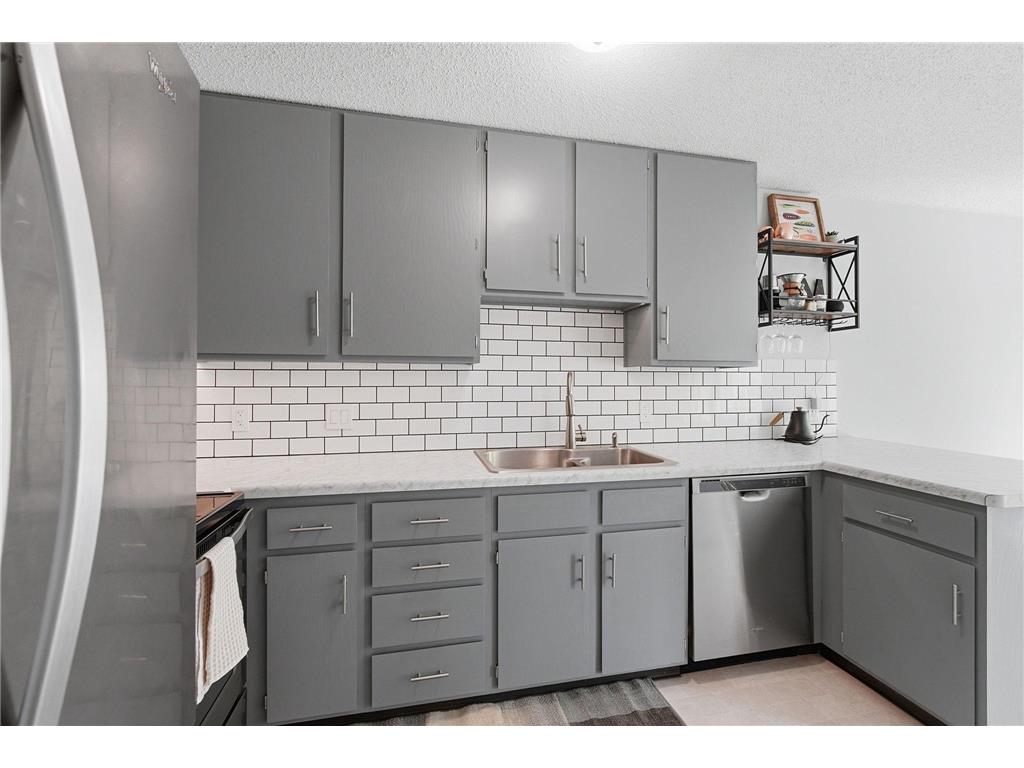 5664 Sanibel Drive #C Minnetonka MN 55343 7064139 image19