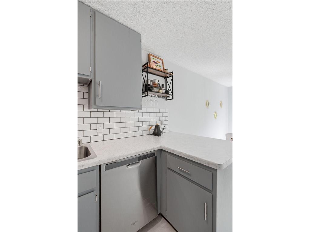 5664 Sanibel Drive #C Minnetonka MN 55343 7064139 image21