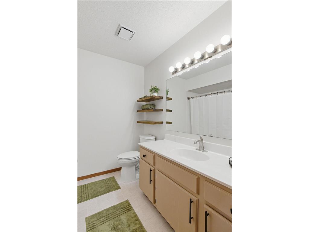 5664 Sanibel Drive #C Minnetonka MN 55343 7064139 image22