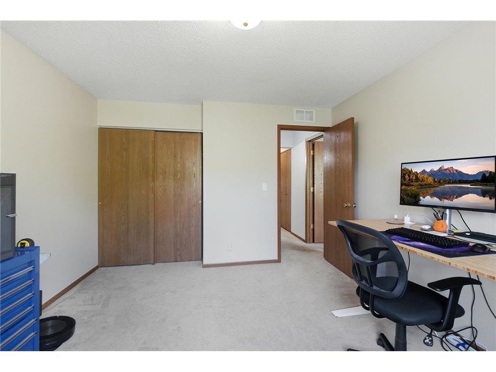 5664 Sanibel Drive #C Minnetonka MN 55343 7064139 image28
