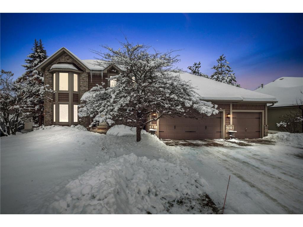 5667 Erik Lane, Shoreview, MN, 55126 MLS 7327890 Edina Realty