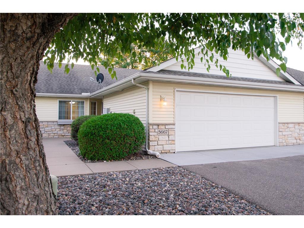 5667 Lambert Avenue NE Albertville MN 55301 6797916 image1