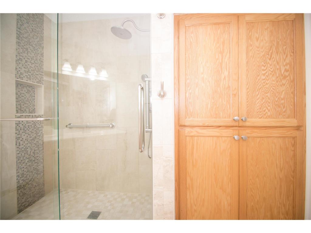 5667 Lambert Avenue NE Albertville MN 55301 6797916 image46