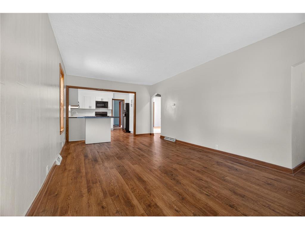 567 1st Avenue NW Forest Lake MN 55025 7082621 image4