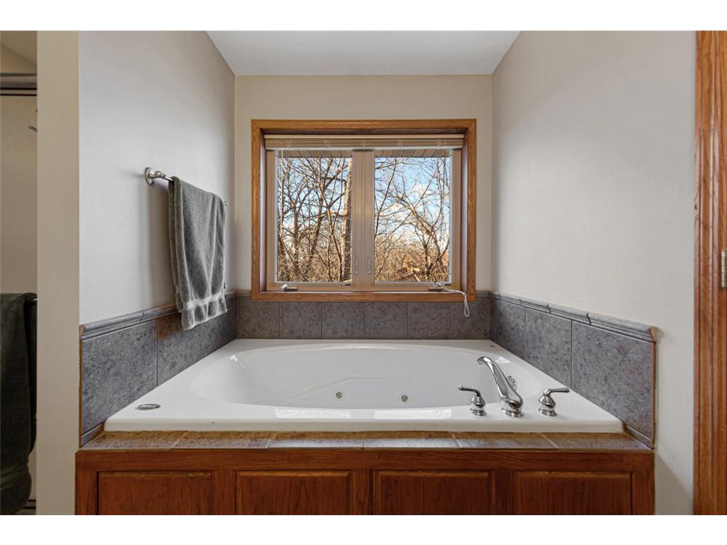 567 Forest Lane Medford MN 55049 7027436 image32