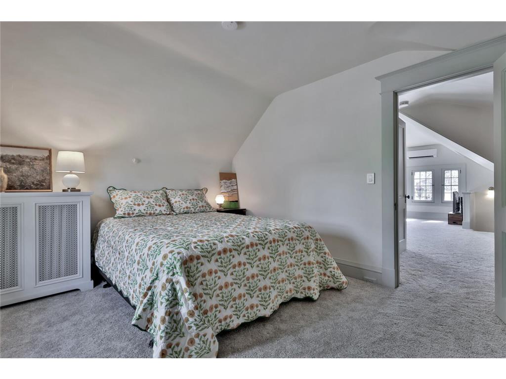 567 Lincoln Avenue Saint Paul MN 55102 7056791 image46
