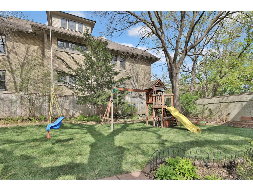 567 Lincoln Avenue Saint Paul MN 55102 7056791 image61