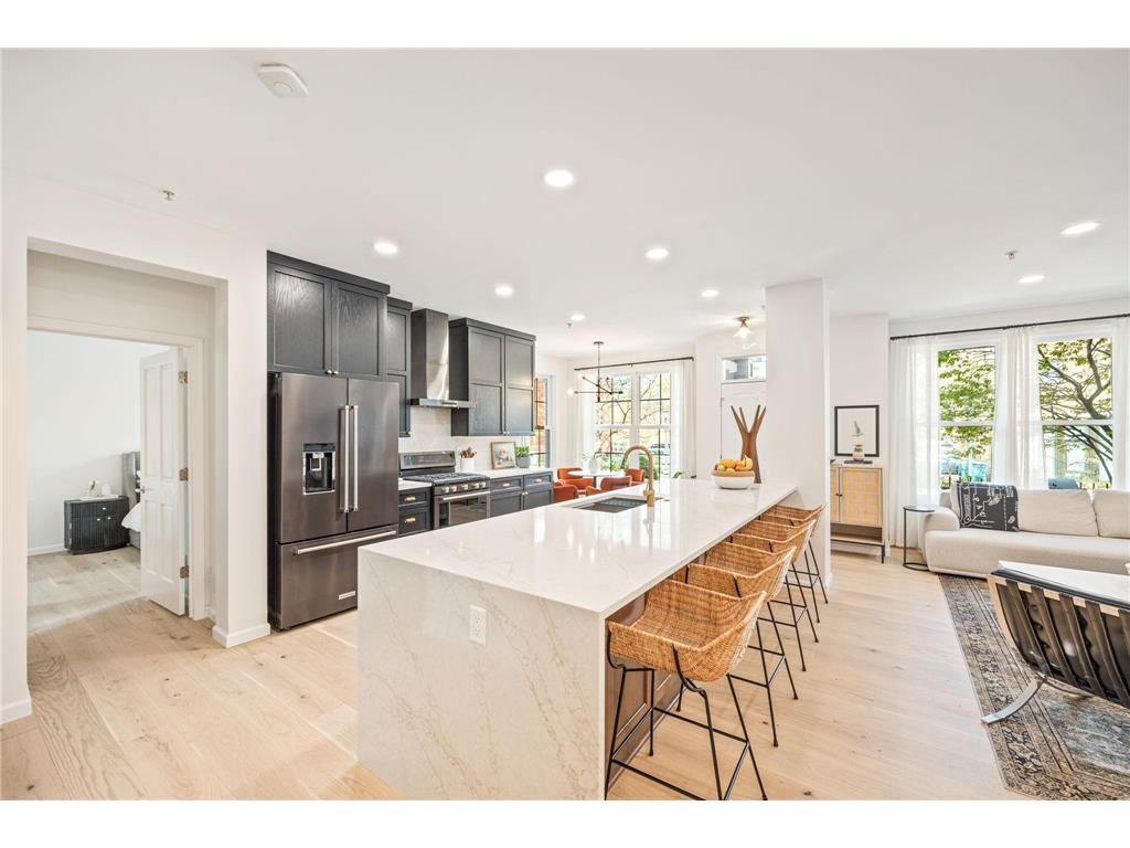 567 S 10th Street Minneapolis MN 55404 6565733 image1