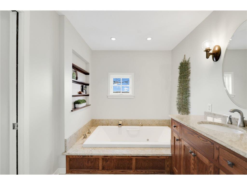 5670 Fairlawn Shores Trail SE Prior Lake MN 55372 - Lower Prior 6691366 image35