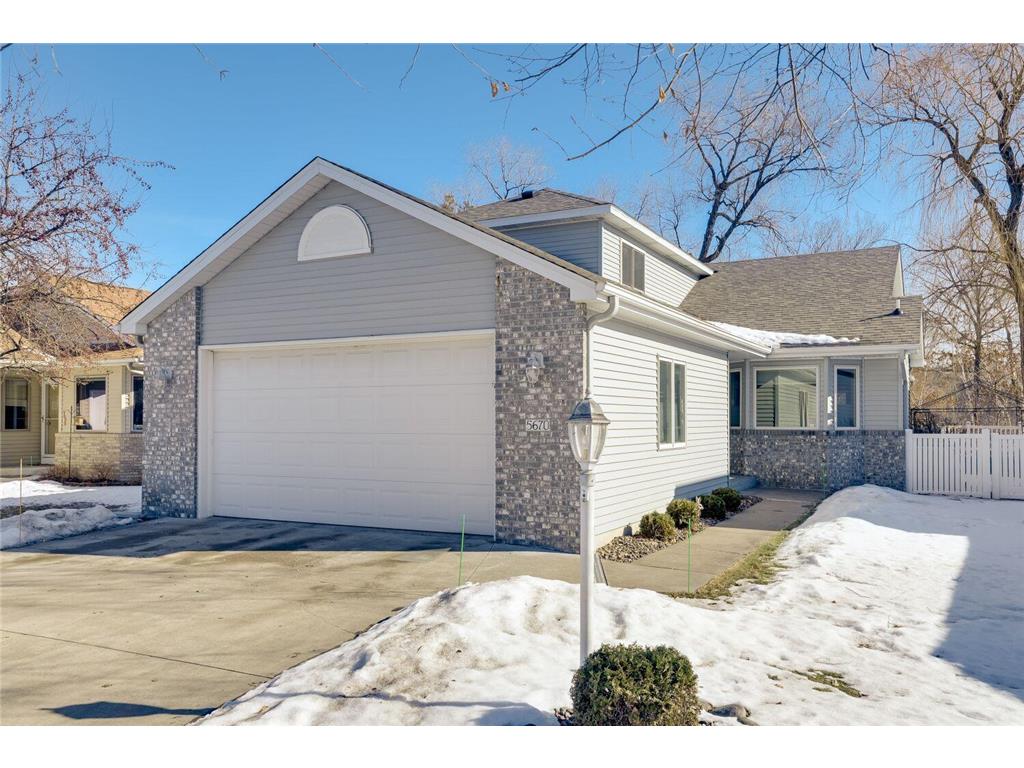 5670 Heather Ridge Drive Shoreview MN 55126 7019549 image1
