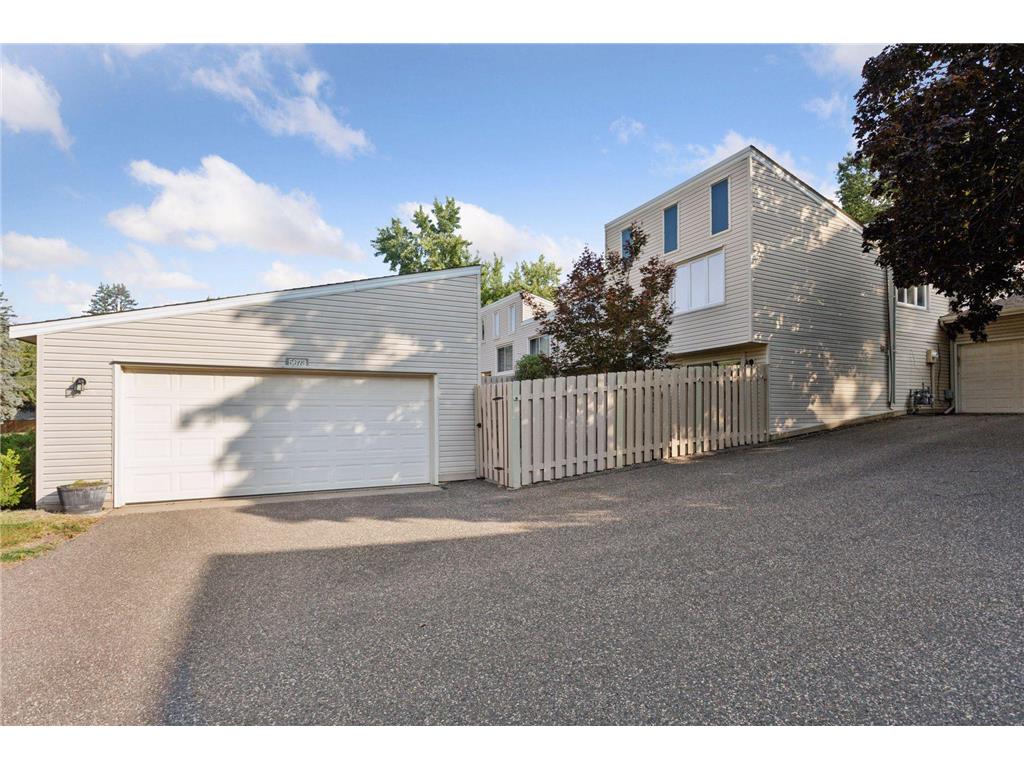 5673 W Bavarian Pass Fridley MN 55432 6782634 image1