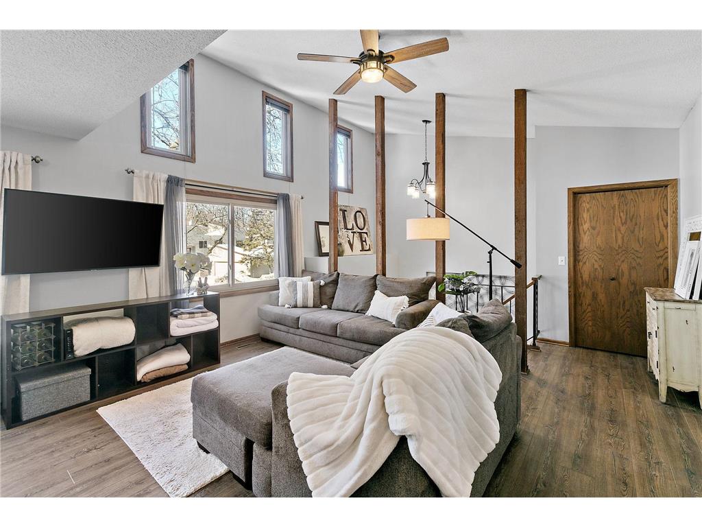 5675 W Bavarian Pass Fridley MN 55432 6347199 image1