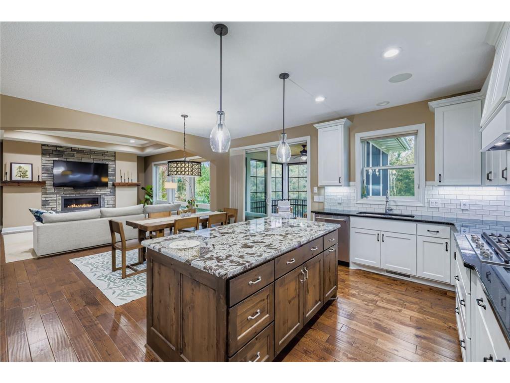 5676 Garden Drive Woodbury MN 55129 6803301 image17