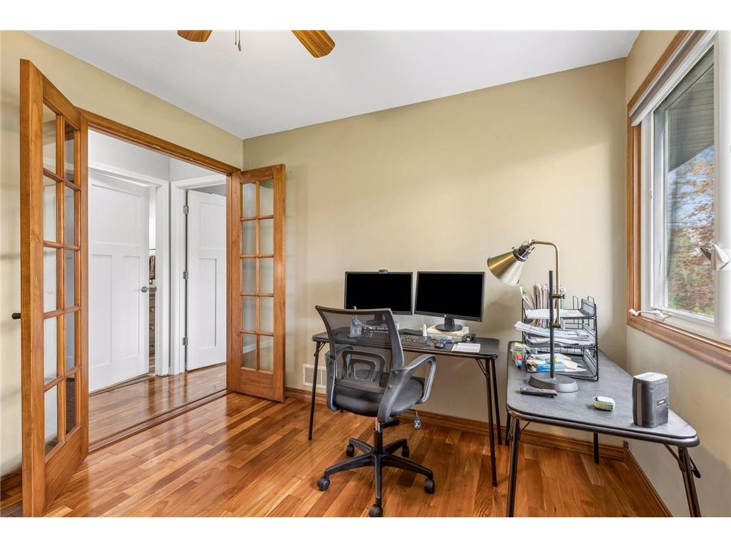 5679 Erik Lane Shoreview MN 55126 7069887 image15