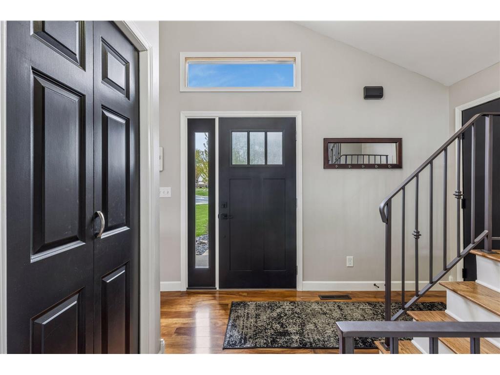 5679 Erik Lane Shoreview MN 55126 7069887 image3
