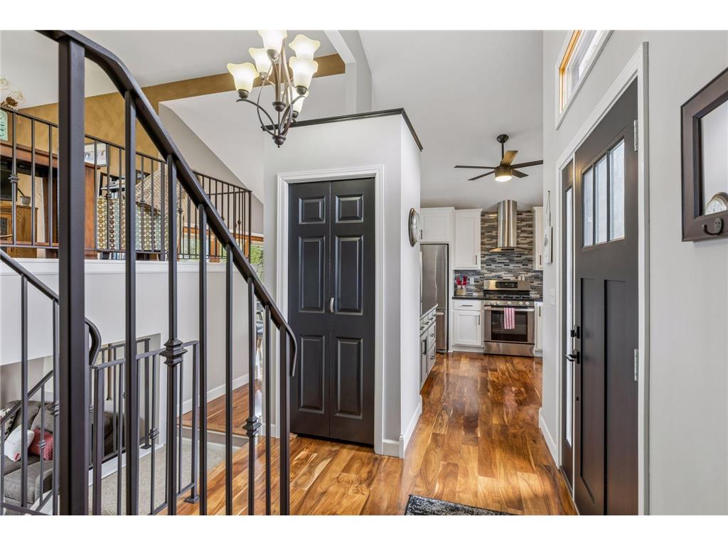 5679 Erik Lane Shoreview MN 55126 7069887 image5