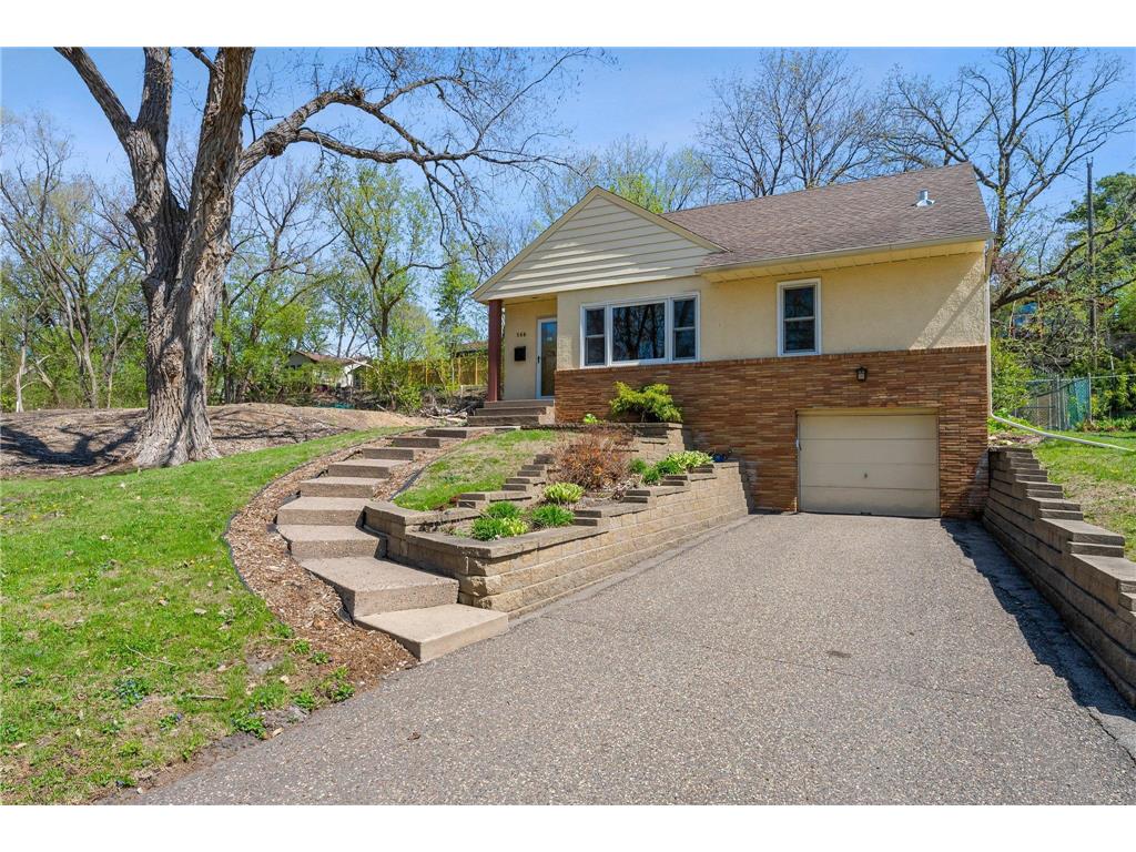 568 Frontenac Place Saint Paul MN 55104 7054722 image1