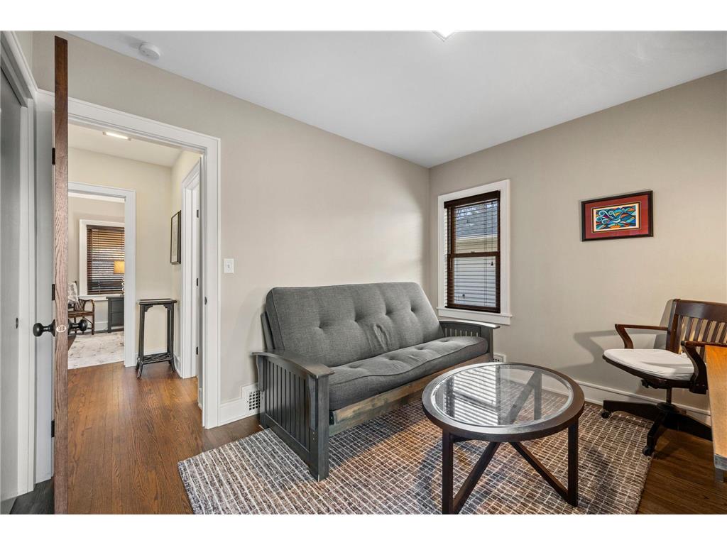 568 Frontenac Place Saint Paul MN 55104 7054722 image26